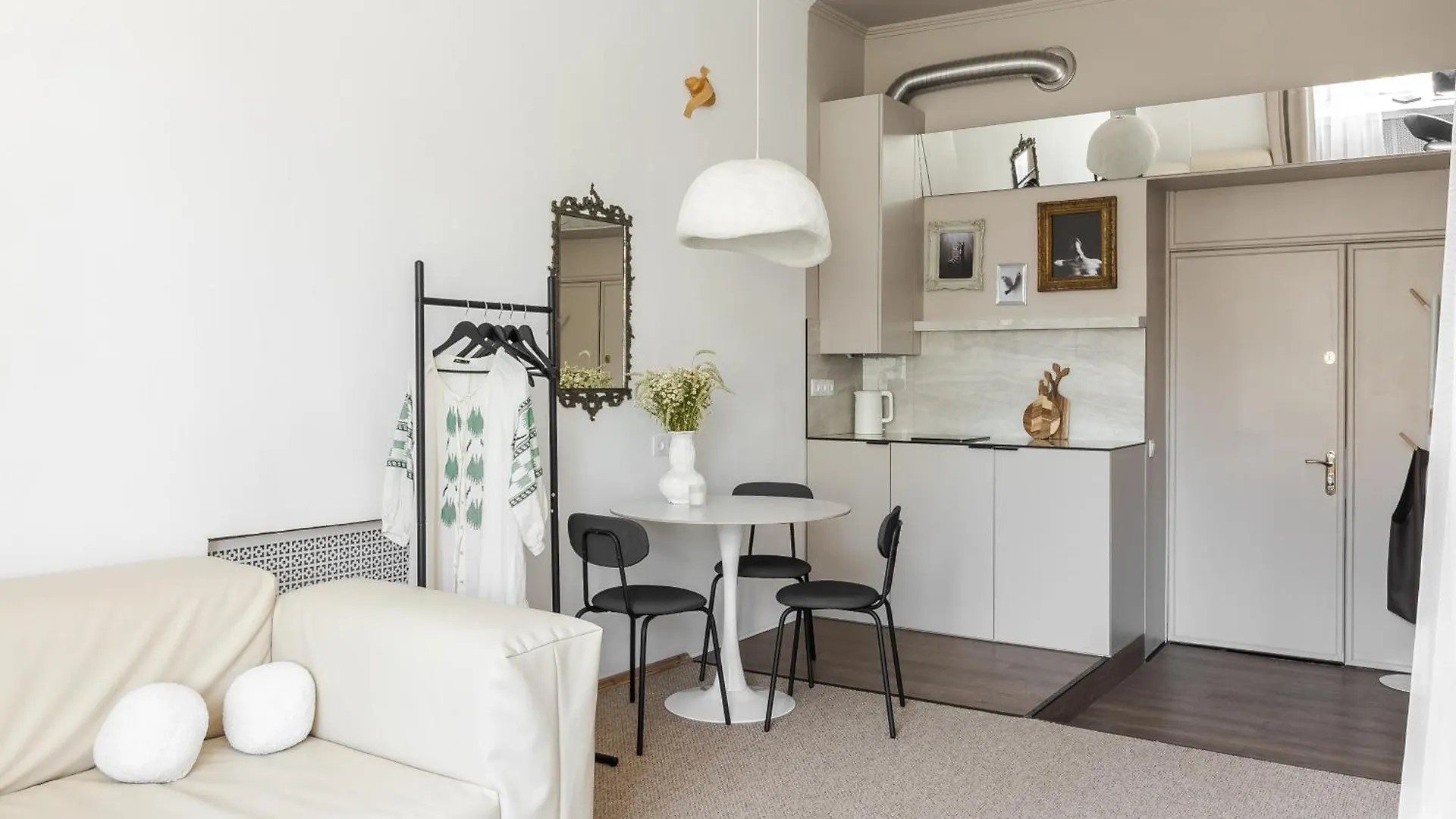 Apartment Є Світло Апартаменти Прожиття Lviv